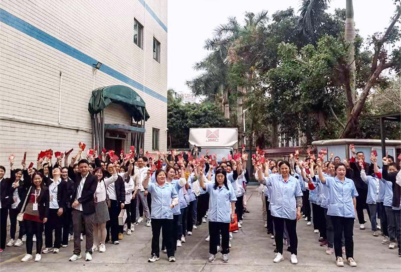 龍行龘龘，前程朤朤丨雅香麗化妝用品（深圳）有限公司龍運當頭，開工大吉！
